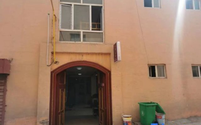 Zhuolan Homestay (Kashgar Wanda Plaza)