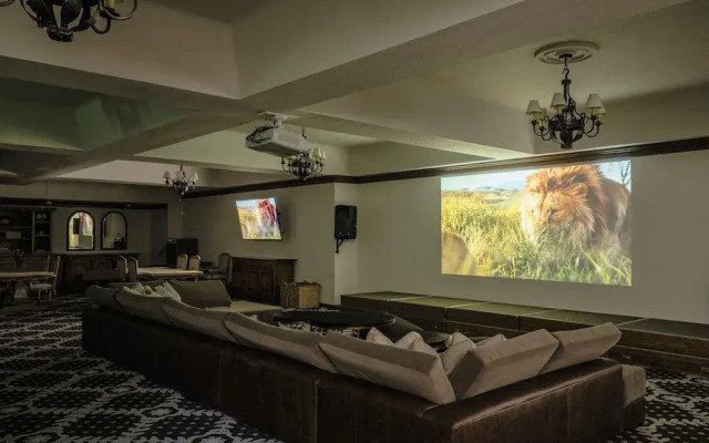 Enzian Inn