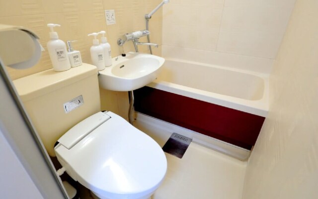 Mansion Pasture TSUKISAMU Fukuzumi