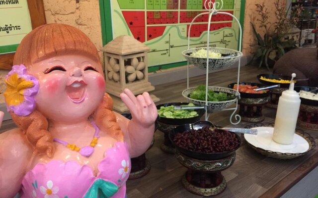 Huaykhakhaeng Country Home Resort