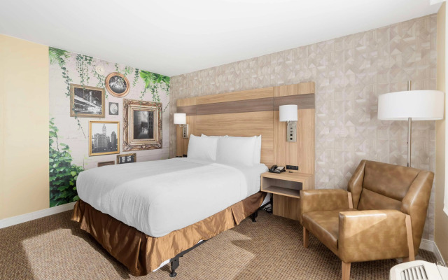 Best Western Plus Glenview Chicagoland Inn & Suites