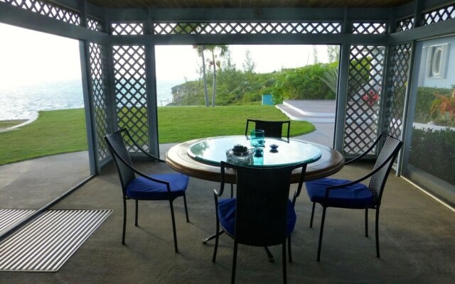 Neptune Cove 5 Bedroom Home