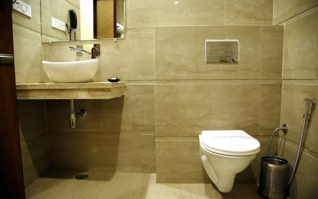 Sallow Royal Suites
