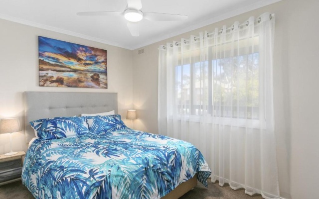 Oscar's - Inlet Side Short Walk TO Beach OR Town – Guest Rooms – Inverloch
