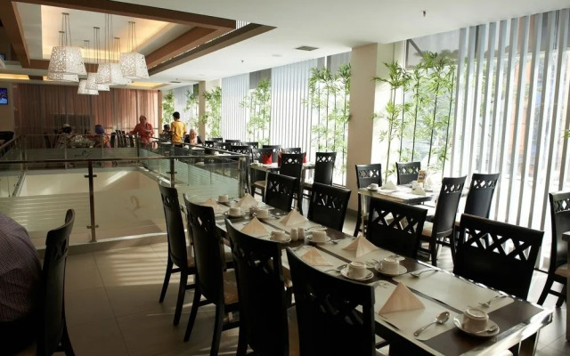 Airy Senapelan M Ali 118 Pekanbaru