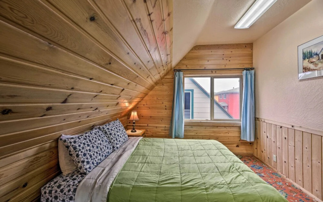 Sanderling Sea Cottages, Unit 3 w/ Private Balcony