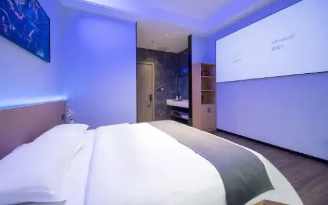 Xinhua JF E-sports Homestay