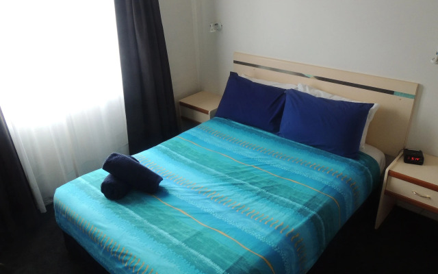 Argyle Terrace Motor Inn