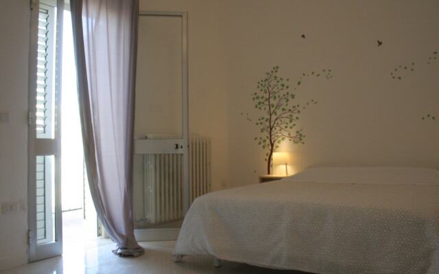Urban Oasis Hostel
