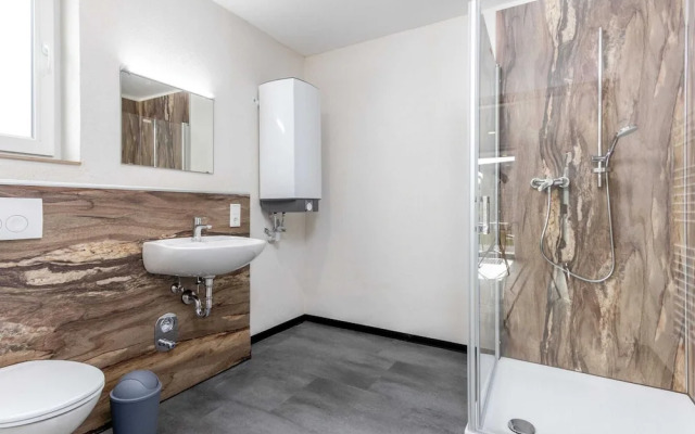 Nice Bungalow in Hallschlag Near the Lakebeach