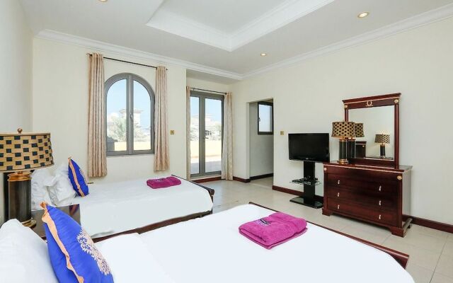 E&T Holiday Homes - Frond C Villa
