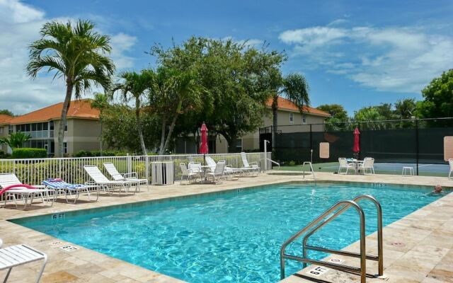 520 Club Marco Circle, Unit 101