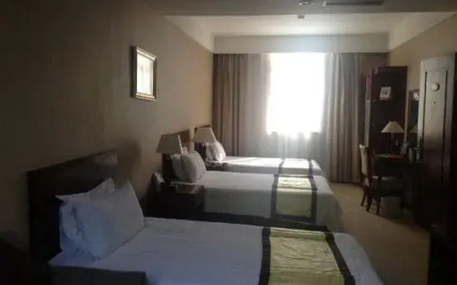 Swiss-Belhotel Lotus Lake Wuhan