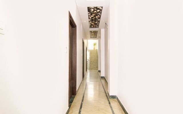 OYO 6780 Hotel Shiva Grand