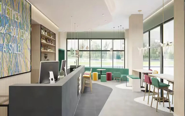 Hampton By Hilton Malaga Martiricos