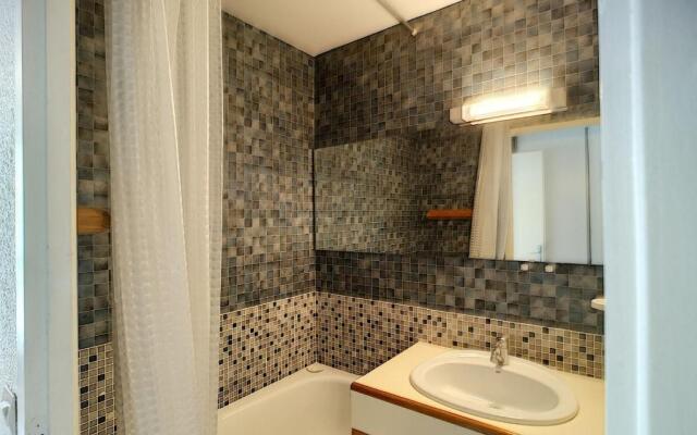 Appartement Les Menuires, 1 pièce, 4 personnes - FR-1-178-105