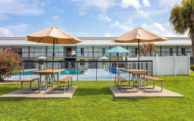 Days Inn Wildwood I-75