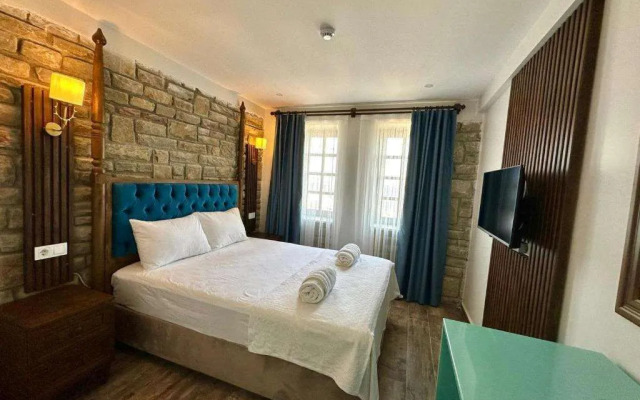 İli̇a Buti̇k Otel