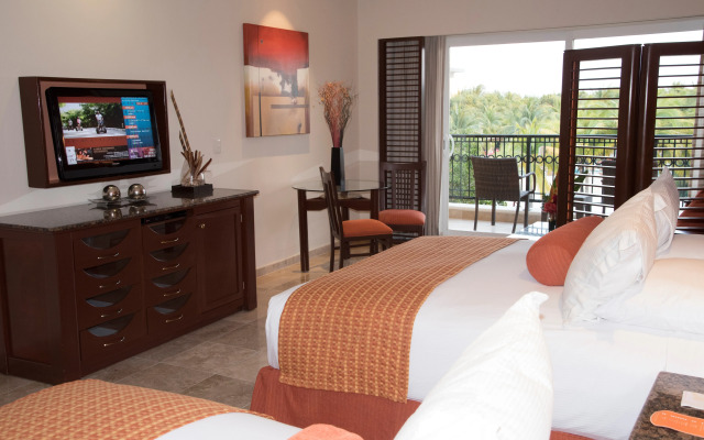 Kimpton Tres Rios All-Inclusive Resort