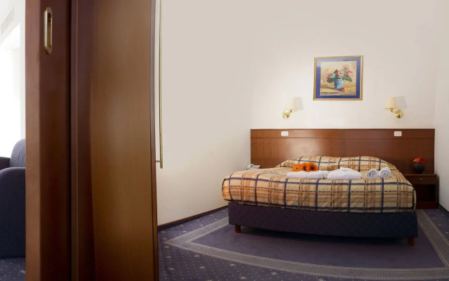 Happy Camp Mobile Homes in Camping Terme Catez