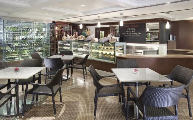 Dorsett Grand Subang