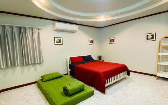 Panutsaya Homestay