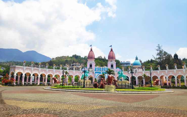 Zevannya Villa Victorian Kota Bunga