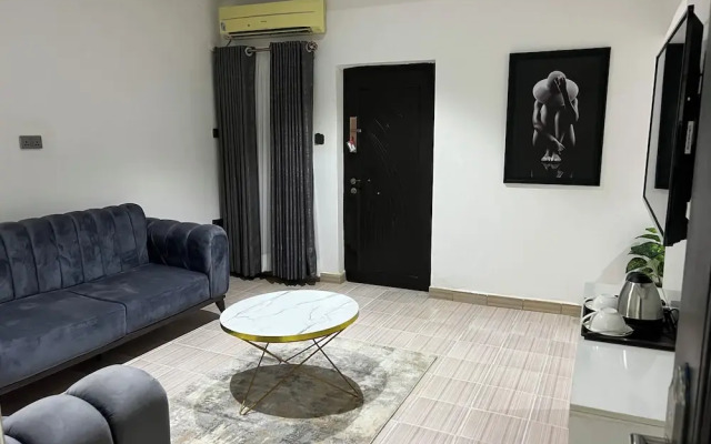 Apartment 550