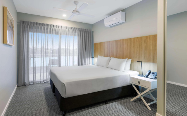 Best Western Plus North Lakes Hotel