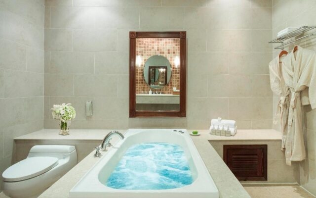 Sunrise Nha Trang Beach Hotel & Spa