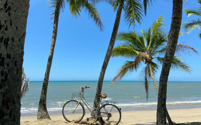 Agincourt Beachfront Apartments