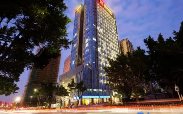 Royal Stars Apartment (Zhujiang New Town Branch)
