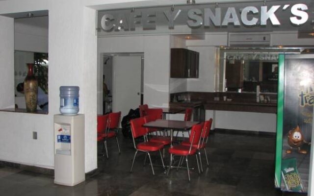 Hotel Y Suites Plaza Manzanillo
