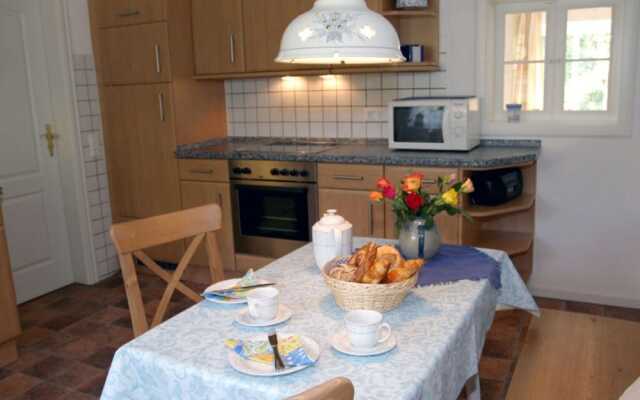 Holiday Apartment Wanlik Hus