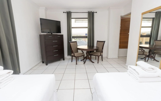 217 Hollywood Beach Resort