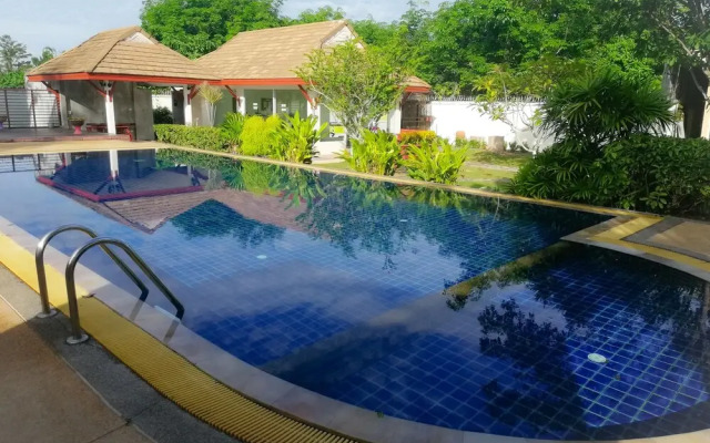 Villa 27