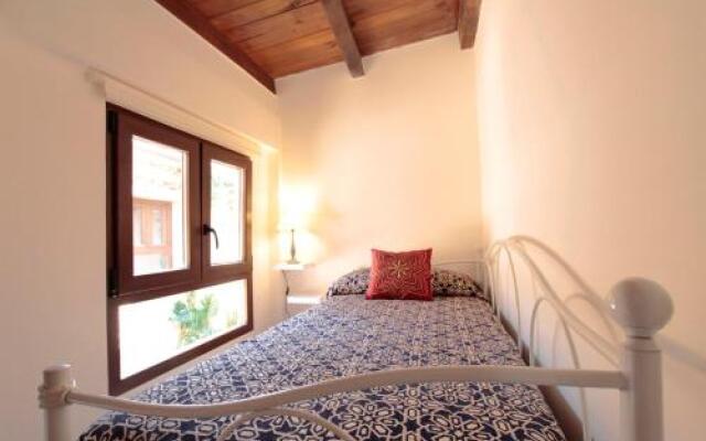Apartamentos Alcantara