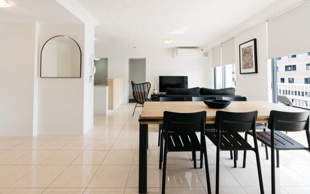 Gabba Central Apartments