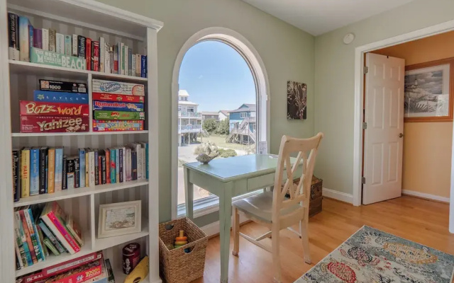 10,000 Reasons by Topsail Realty