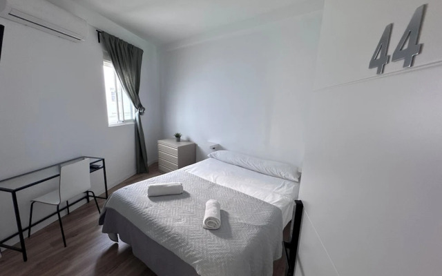 MÜDE Hostel