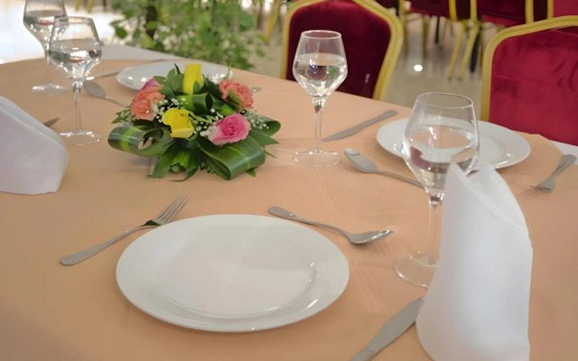 Barakat Burhan Hotel