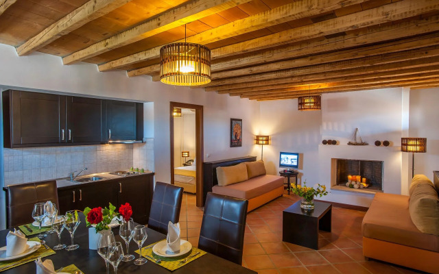 The Varos Residences Hotel