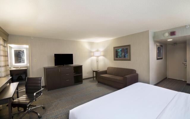 Holiday Inn Columbus Dwtn-Capitol Square by IHG
