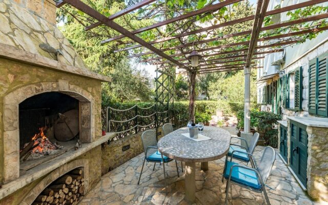 Green Terrace Apartment I