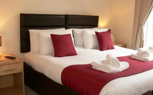 The Home Arms Guesthouse