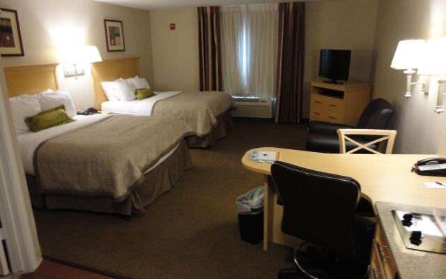 Candlewood Suites Houston (The Woodlands), an IHG Hotel