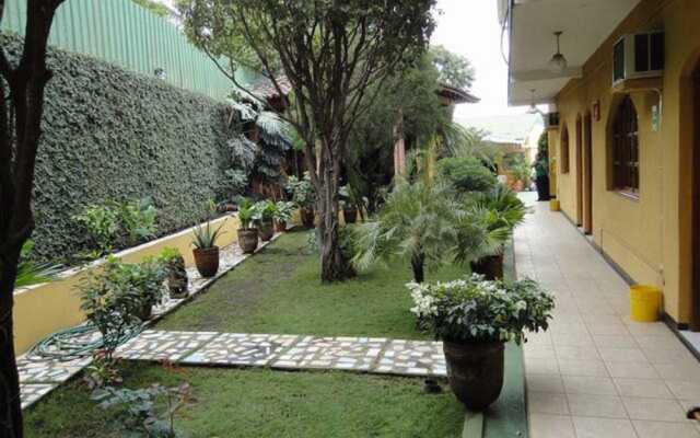 Hotel Monimbo