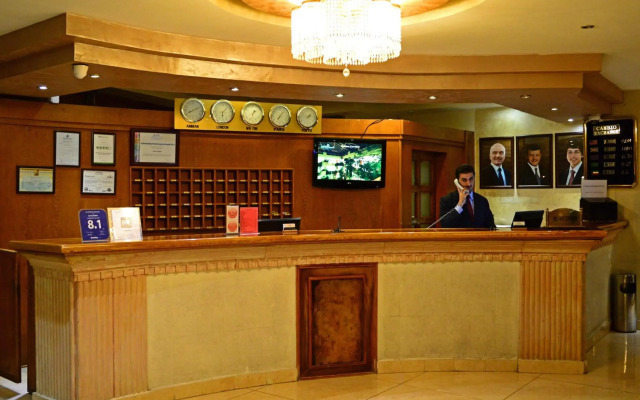 Larsa Hotel