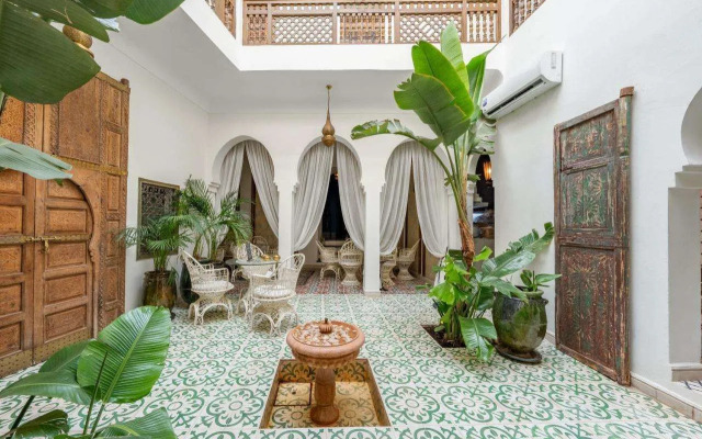 Riad Yamina52