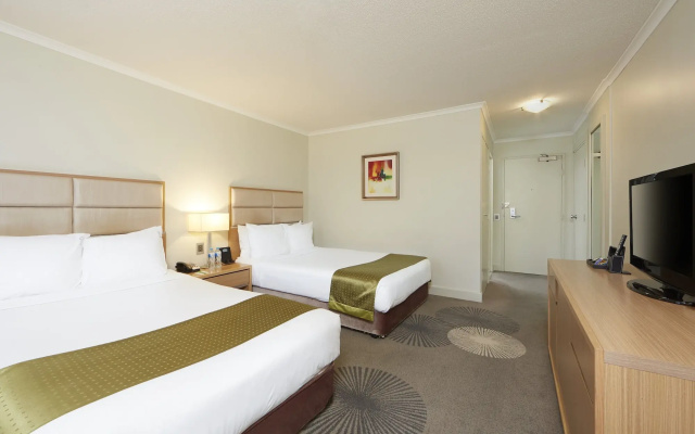 Holiday Inn Parramatta by IHG